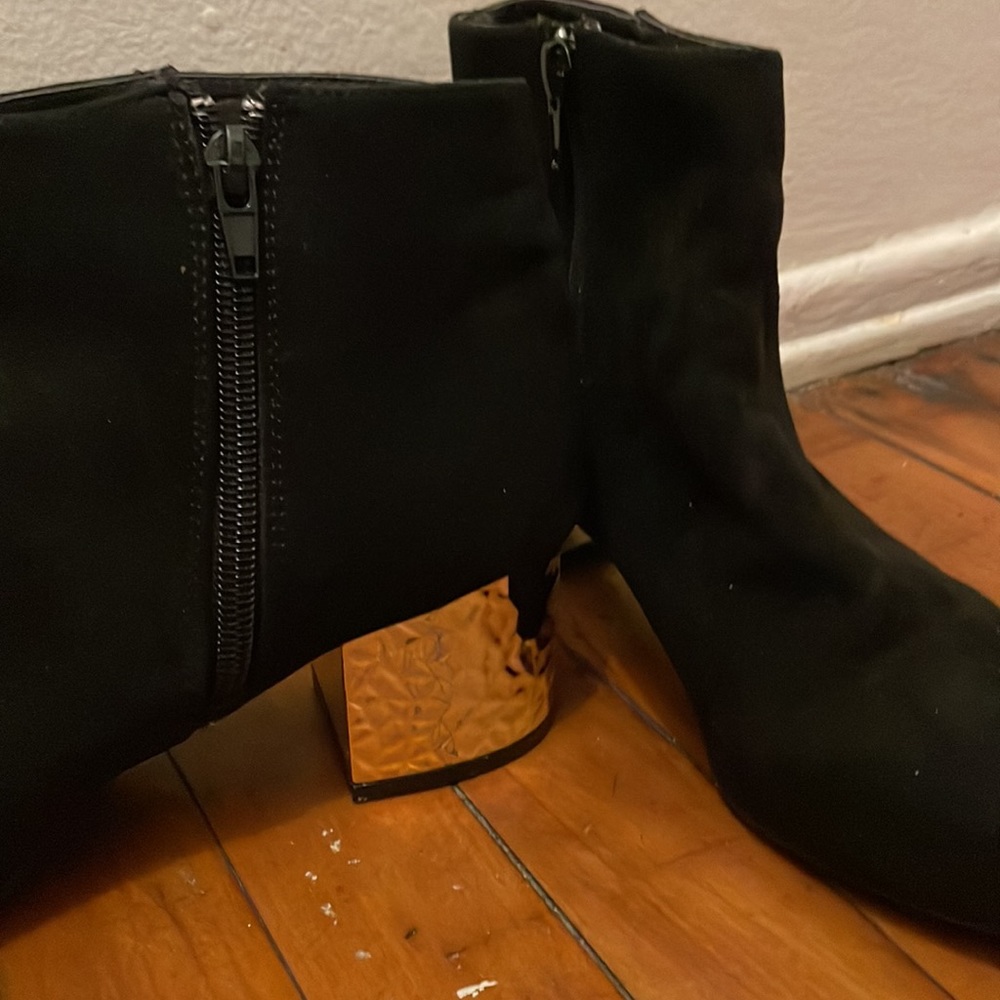 Booties - Picture 3 of 4